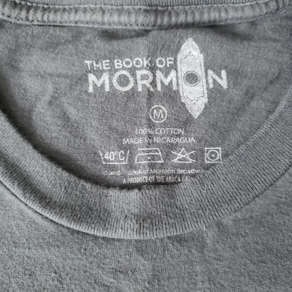 The Book of Mormon - Touring Musical T Shirt - Size Medium. - Picture 5 of 5